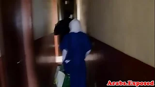 Hijab wearing arab gets throatfucked